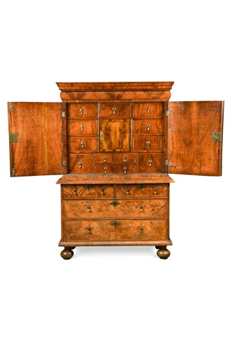 Lot 537 - An olivewood and walnut feather banded escritoire, early 18th century