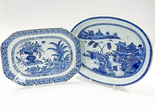 Lot 16 - A Chinese blue and white export porcelain oval basin, Chen Lung, circa 1770