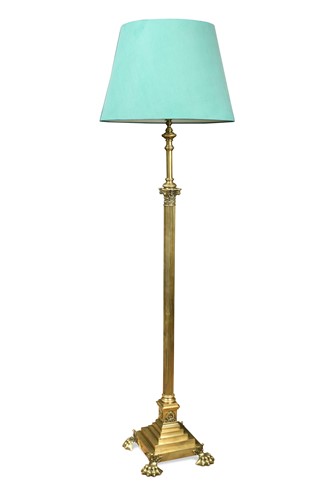 Lot 616 - An Edwardian brass telescopic standard lamp