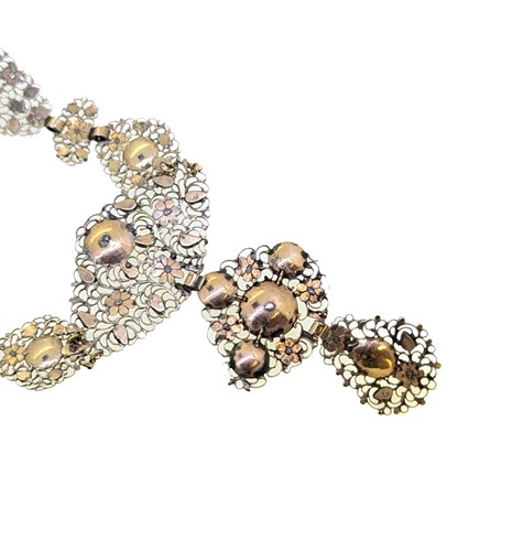 Lot 10 - A 19th century Iberian diamond set necklace