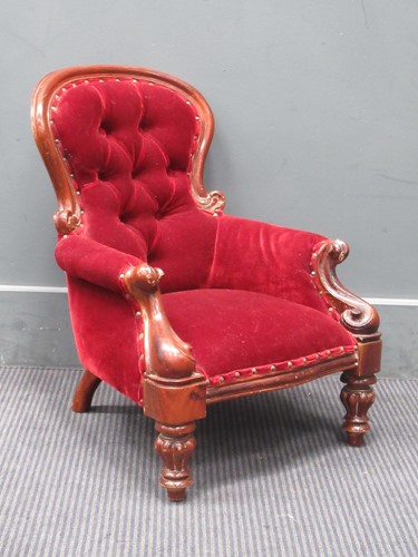 Lot 568 - A Victorian miniature nursing chair