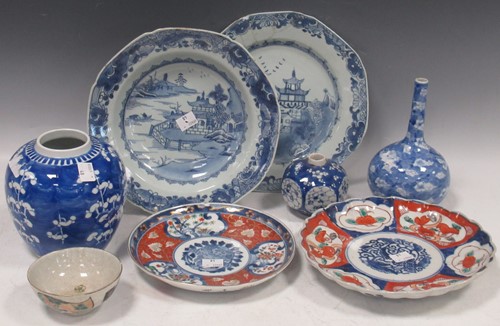 Lot 60 - Collection of Asian ceramics, a finely potted...