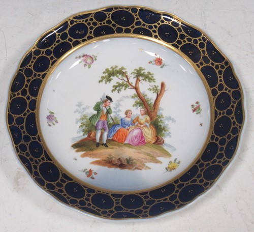 Lot 54 - A Meissen cabinet plate, the centre painted...