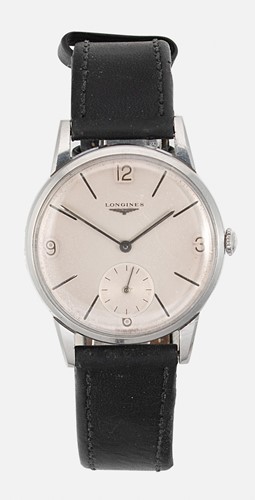 Lot 259 - Longines - A steel wristwatch