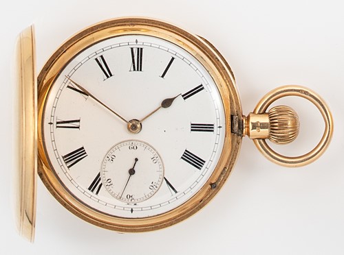 Lot 236 - Unsigned - A Victorian 18ct gold hunter pocket watch