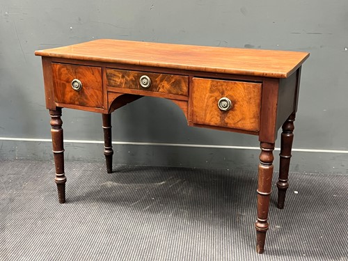 Lot 314 - A Victorian mahogany dressing table 77 x 112 x...
