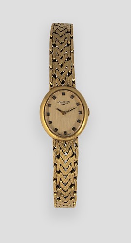 Lot 211 - Longines - A Swiss 18ct gold wristwatch