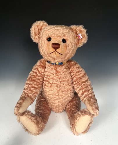 Lot 126 - Steiff, Little Max, EAN 668289