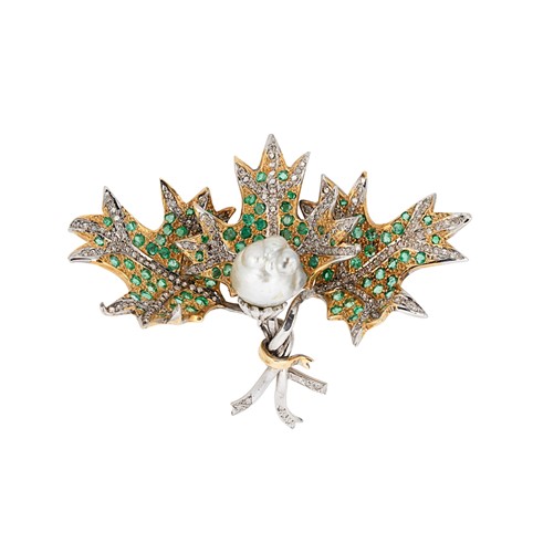 Lot 70 - A pearl emerald and diamond holly brooch