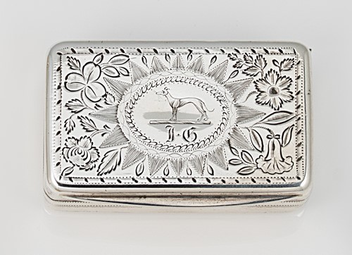 Lot 235 - Dublin - An early 19th century silver snuff box