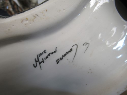 Lot 117 - A group of three Winstanley pottery cats,...