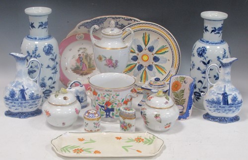 Lot 97 - Continental wares, to include a pair of Herend...