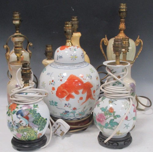 Lot 121 - A mixed group of modern ceramic lamps, to...