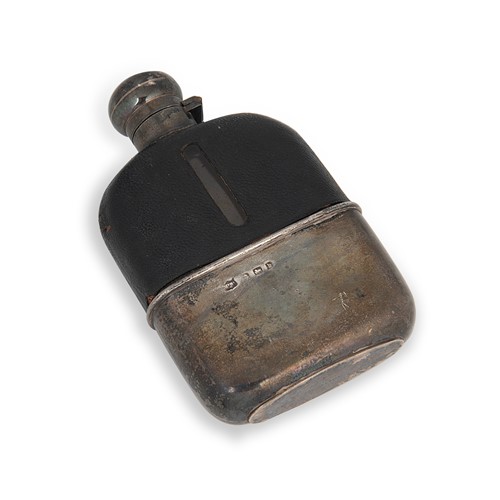 Lot 316 - An Edward VII silver and glass hip flask