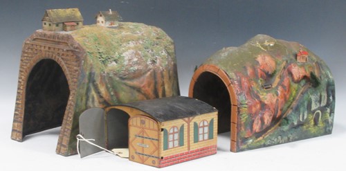 Lot 251 - Marklin - Early 20th century German tinplate...
