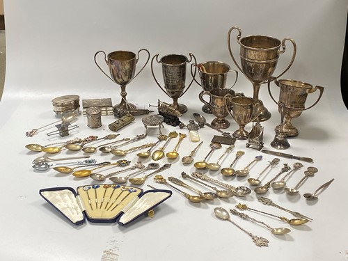 Lot 373 - A collection of silverware including trophies,...