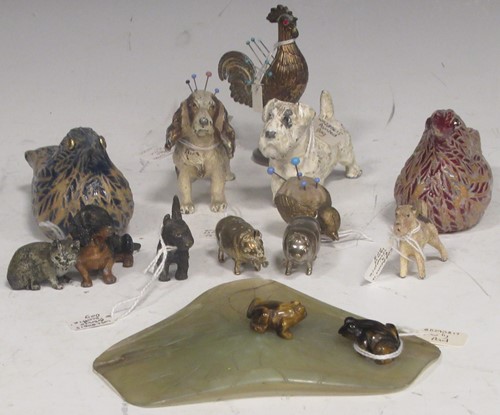 Lot 199 - Two Anne Evans Rockwell Pottery birds one in...