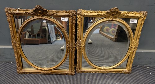 Lot 612 - Pair of small 19th century giltwood wall...