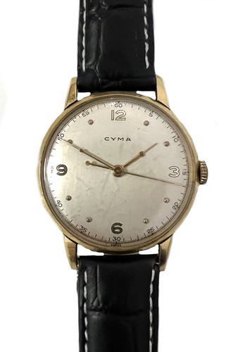 Lot 204 - Cyma - A Swiss 18ct gold wristwatch