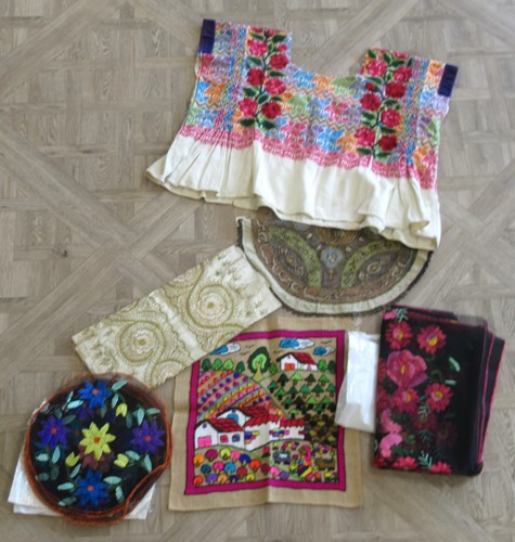 Lot 280 - Mixed textiles to include Mexican placemats...