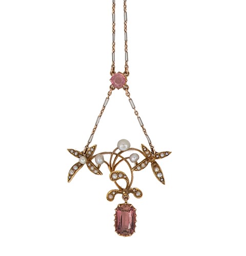 Lot 58 - An Edwardian tourmaline and pearl necklace