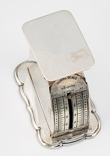 Lot 239 - A Victorian silver postal scale