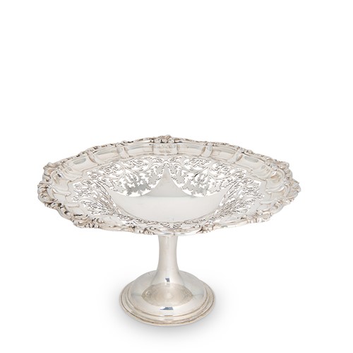 Lot 353 - Chester - A George V silver tazza