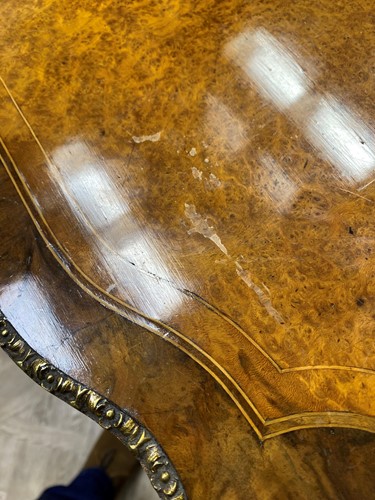 Lot 577 - A Continental birdseye maple and walnut crossbanded two tier etagere, 19th century