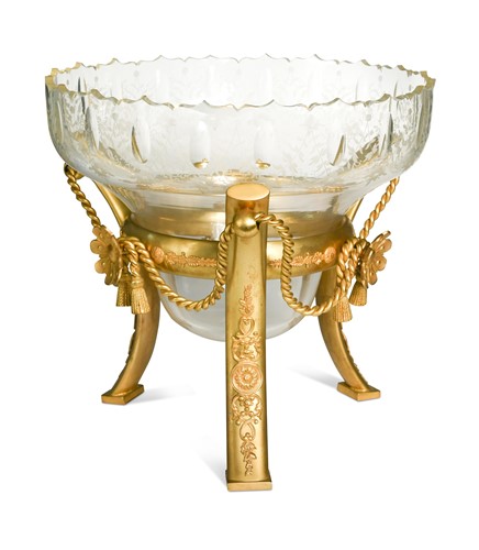 Lot 425 - A Continental cut and etched glass centrepiece, 19th century