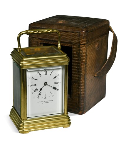 Lot 380 - A French brass repeating carriage clock, circa 1900