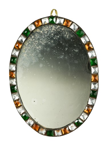 Lot 356 - An Irish oval wall mirror, 20th century