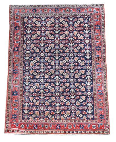 Lot 349 - A Sarouk rug, late 20th century