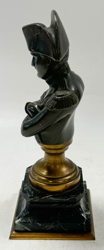 Lot 517 - Two small bronze busts of Napoleon, 19th century