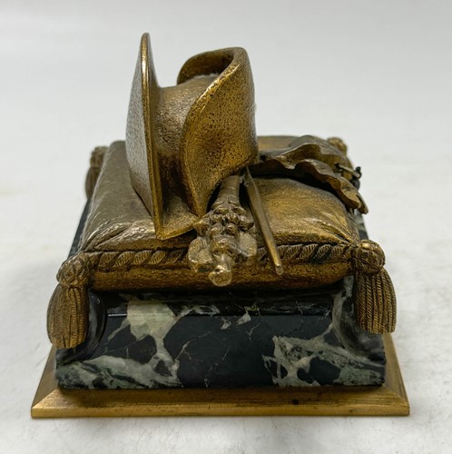 Lot 517 - Two small bronze busts of Napoleon, 19th century