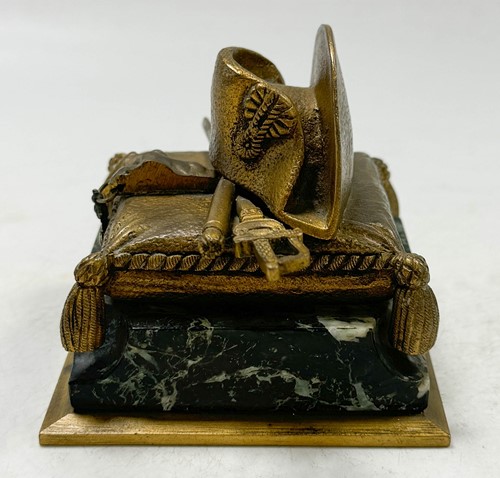 Lot 517 - Two small bronze busts of Napoleon, 19th century