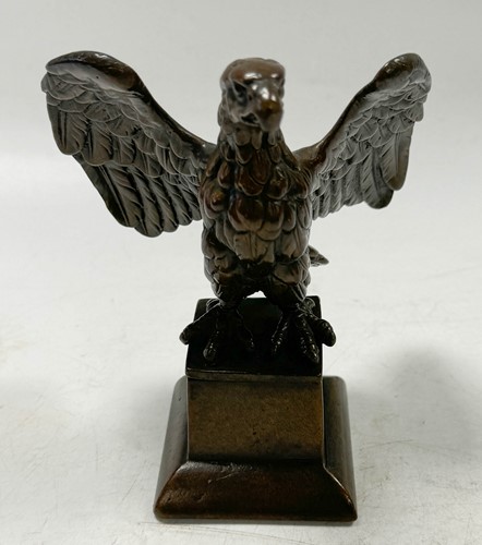 Lot 514 - A Grand Tour bronze model of Napoleon, 19th century