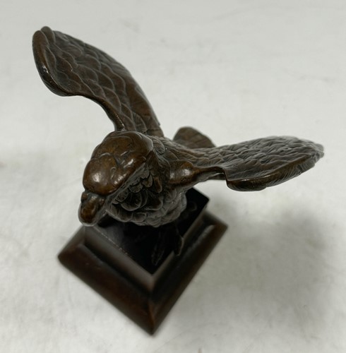 Lot 514 - A Grand Tour bronze model of Napoleon, 19th century