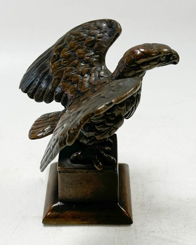 Lot 514 - A Grand Tour bronze model of Napoleon, 19th century