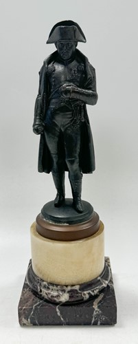 Lot 514 - A Grand Tour bronze model of Napoleon, 19th century