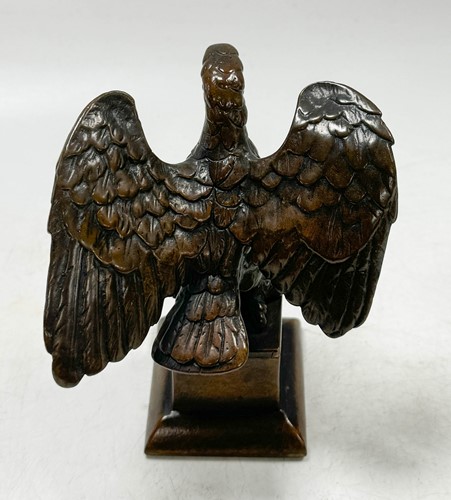 Lot 514 - A Grand Tour bronze model of Napoleon, 19th century