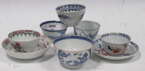 Lot 59 - An 18th century Chinese Imari tea bowl and...