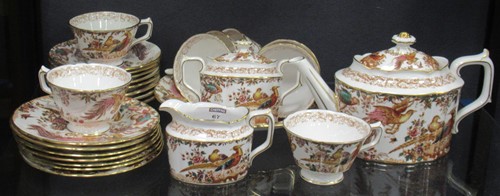Lot 67 - Part tea service Olde Avesbury by Royal Crown...