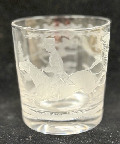 Lot 569 - A part suite of glassware engraved with hunting scenes