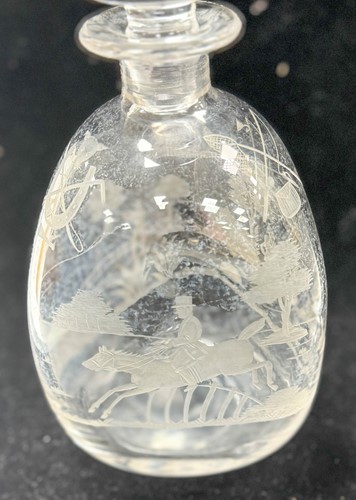 Lot 569 - A part suite of glassware engraved with hunting scenes
