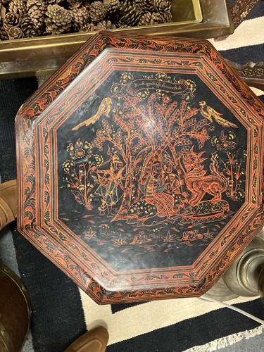 Lot 502 - A near pair of Burmese polychrome lacquer tables, circa 1930