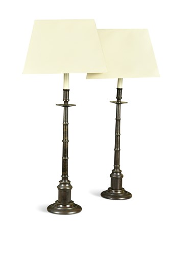 Lot 478 - A pair of bronze table lamps, modern