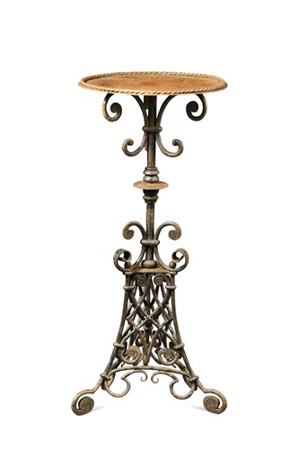 Lot 258 - A decorative wrought iron pedestal stand, early 20th century