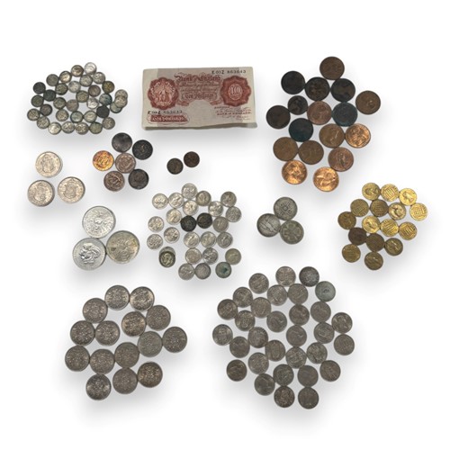 Lot 124 - A collection of pre-decimal British coins