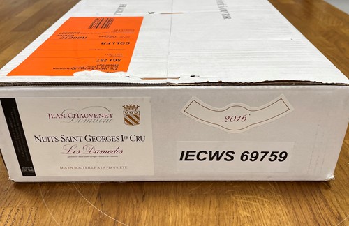 Lot 52 - Domaine Jean Chauvenet Nuits-St-Georges 1e Cru Les Damodes 2016