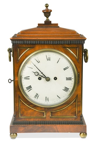 Lot 552 - A Regency mahogany bracket clock
